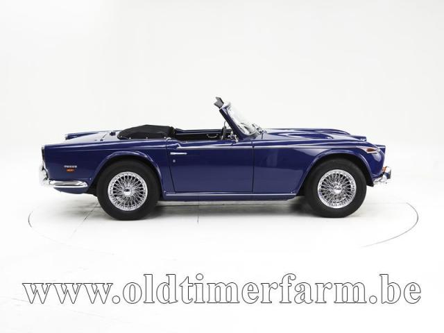 Photo Triumph TR5 PI '68 CHp770 image 3/6