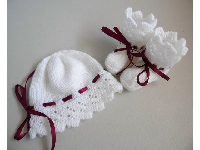 Photo Trousseau blanc bordeaux layette bébé tricot laine image 3/4