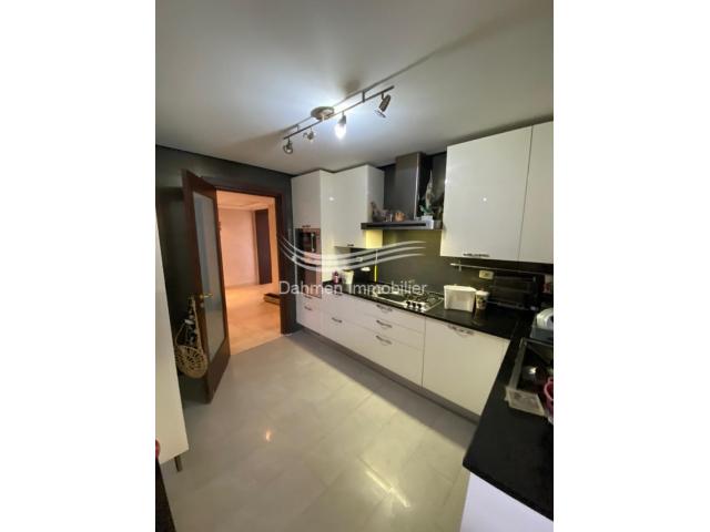 Photo Un appartement sur la route touristique à louer image 3/6