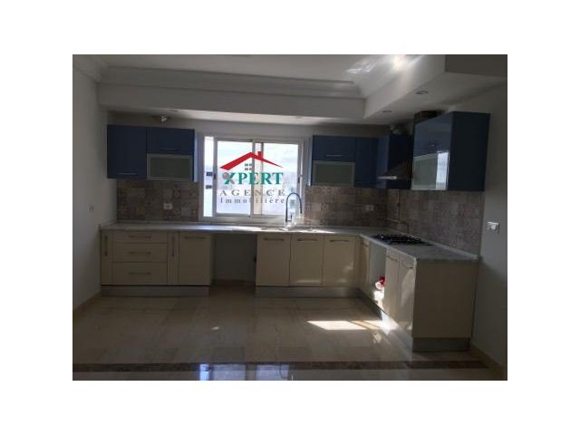 Photo un magnifique étage de villa S+2 neuf de haute standing situé à sahloul 4 image 3/3