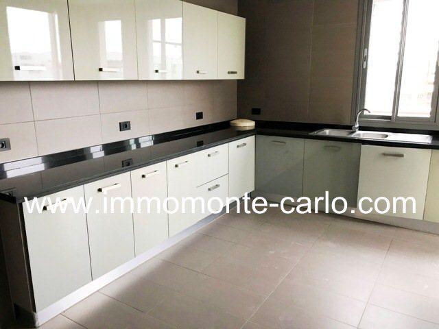Photo Un sublime et rare penthouse luxueux à Souissi image 3/5