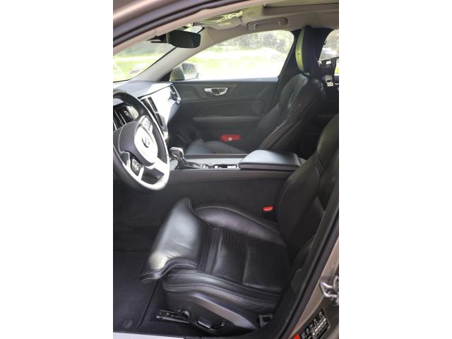 Photo V60 T6 AWD Geartronic Inscription image 3/6