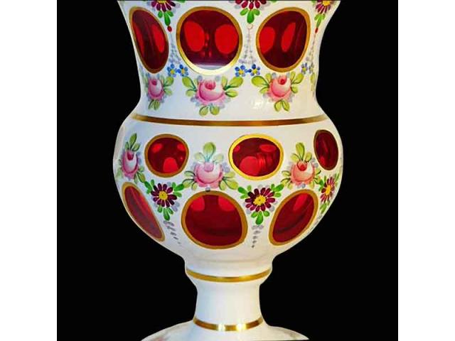 Photo Vase Médicis en cristal de Bohème overlay d'opaline 1900 th' image 3/6