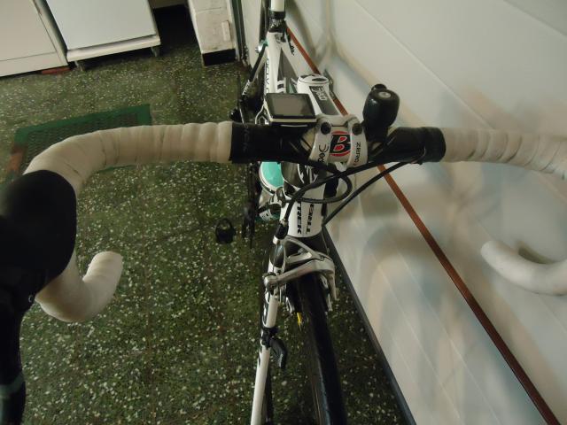 Photo vélo de course Trek Madone 6.9 image 3/4
