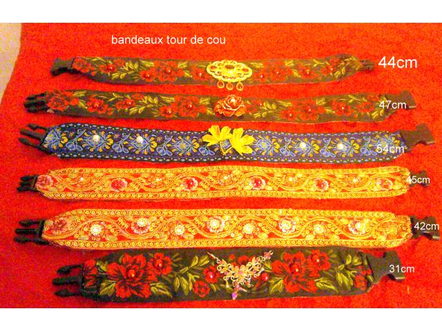 Photo vend 6 colliers fantaisie et 6 bandeauxpour chien image 3/3