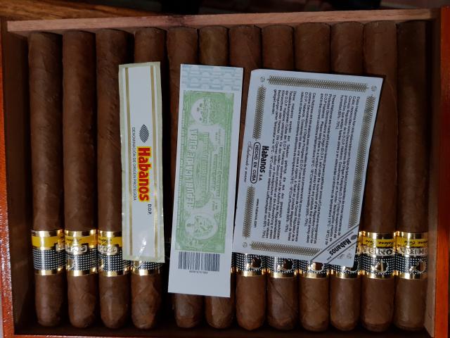 Photo Vends boites cigares cubains Cohiba Robusto et Esplendidos image 3/3