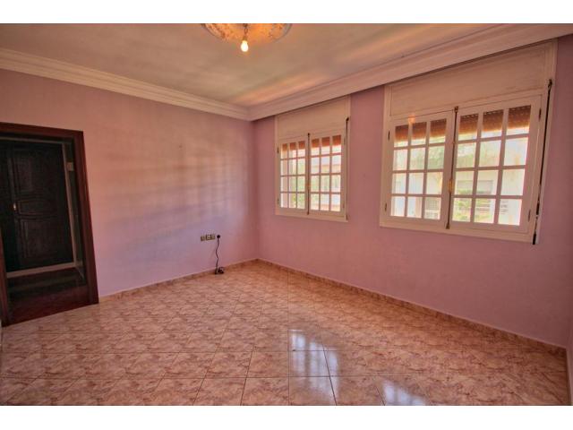 Photo Villa 375m2 à vendre – Hay Laymoune – Les Orangers image 3/6