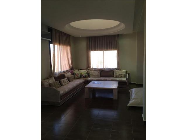 Photo Villa contemporain de 354m² à targa image 3/6