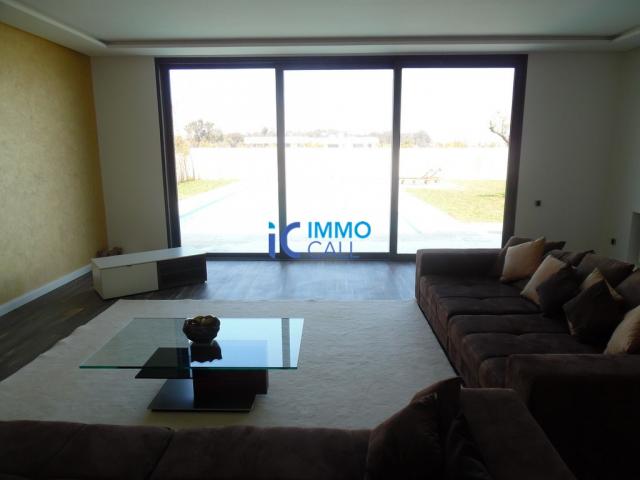 Photo Villa de 2065 m² en location située à Souissi image 3/6