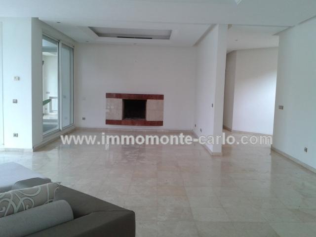 Photo Villa de prestige à louer à Souissi Rabat image 3/4