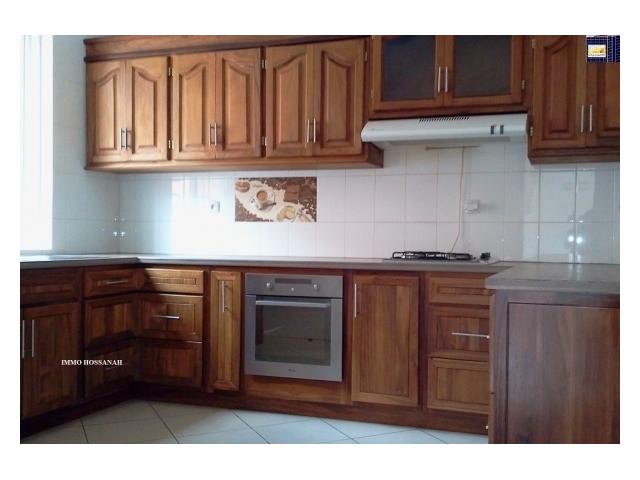 Photo VILLA F4 DE HAUT STANDING A LOUER A AMBATOBE Réf:LVM 301029 image 3/3