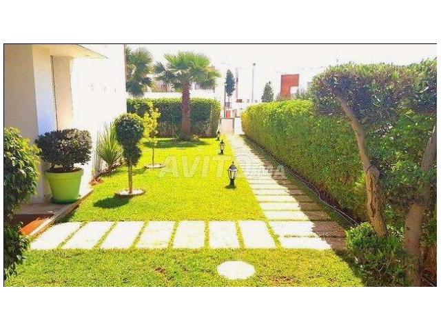 Photo VILLA HAUT STANDING BOUSKOURA 5CH PISCINE JARDIN image 3/6