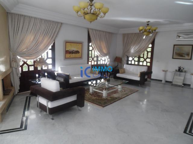 Photo Villa meublée de 500 m² en location à Hay Riad image 3/5