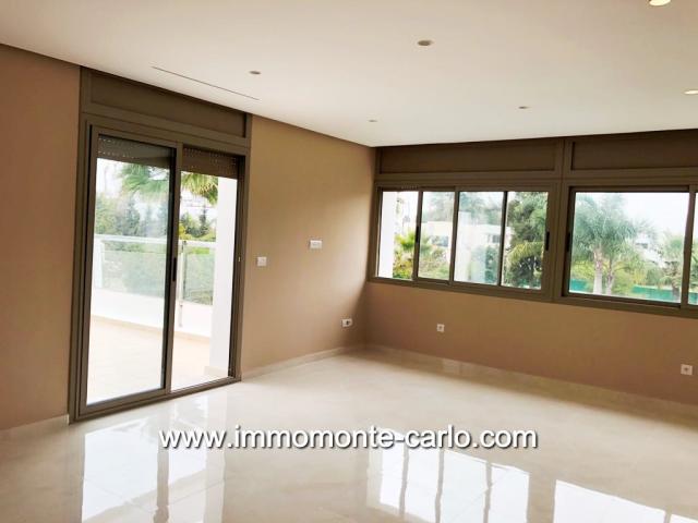 Photo Villa neuve avec piscine à louer à Souissi image 3/6