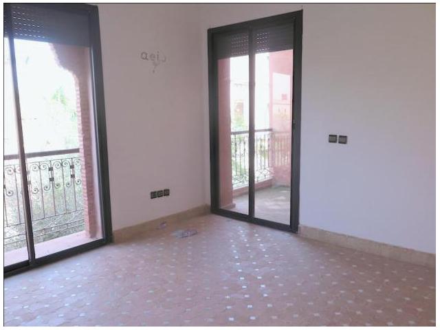 Photo Villa vide vc piscine sur la Rte de Fes image 3/6