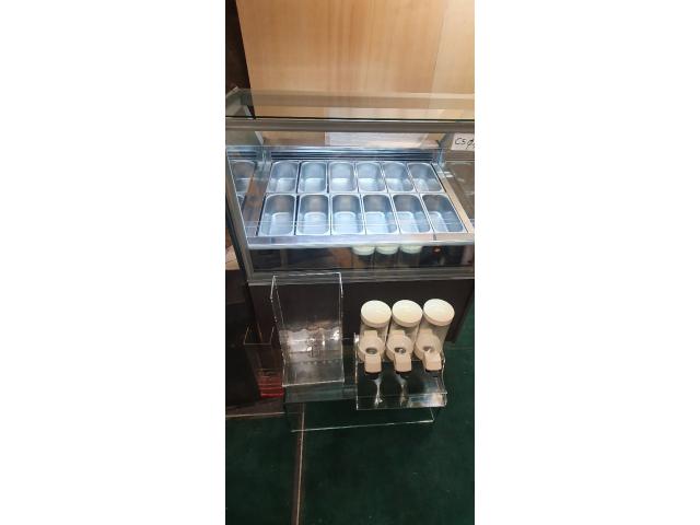 Photo VITRINE A GLACES      (CS 01) image 3/5