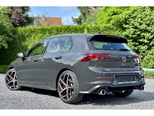 Photo Volkswagen Golf GTI 2.0 TSi OPF DSG - 03 2022 image 3/6
