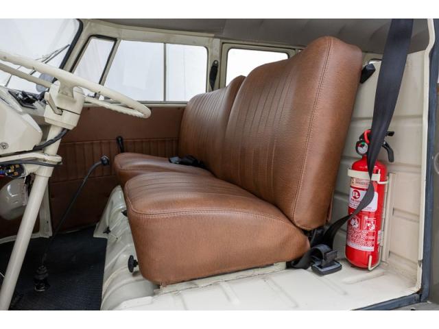 Photo Volkswagen T1 '75 CH21rem image 3/6
