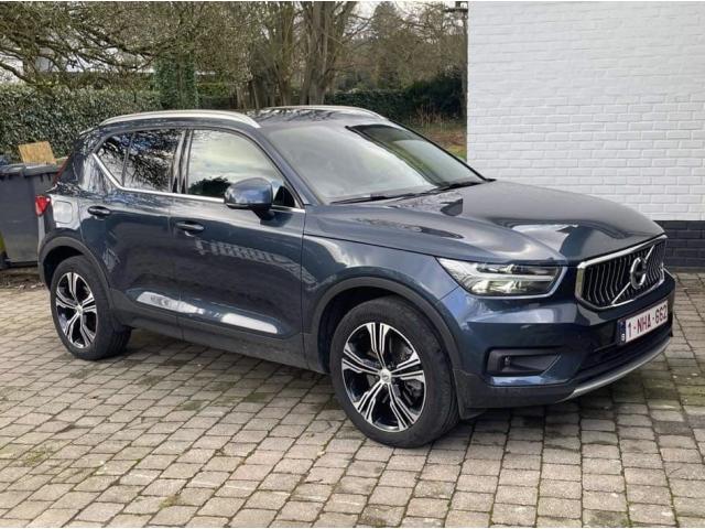 Photo Volvo XC40 T4 Hybride image 3/6