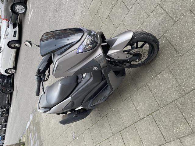 Photo YAMAHA NMAX 125 cc 2019 image 3/4