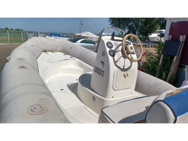 Photo ZODIAC MEDLINE 1 image 3/6