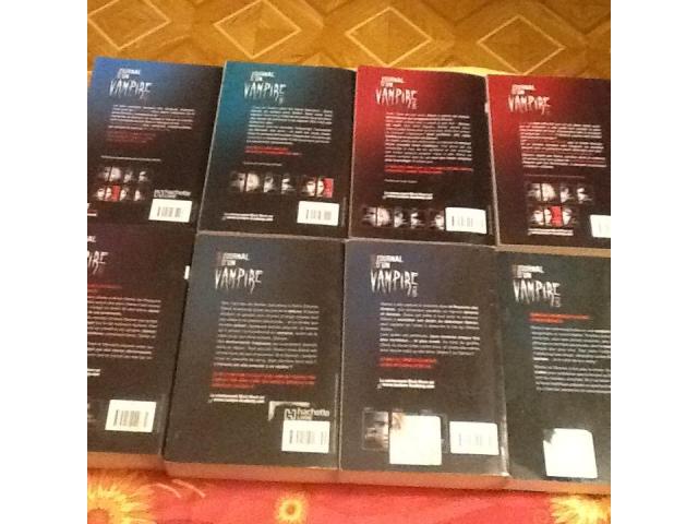 Photo 6 livres plus 2 livres gratuites   series completes image 4/4