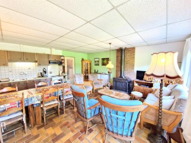 Photo 6850 Paliseul : maison avec jardin, 4ch, à rénover. image 4/5