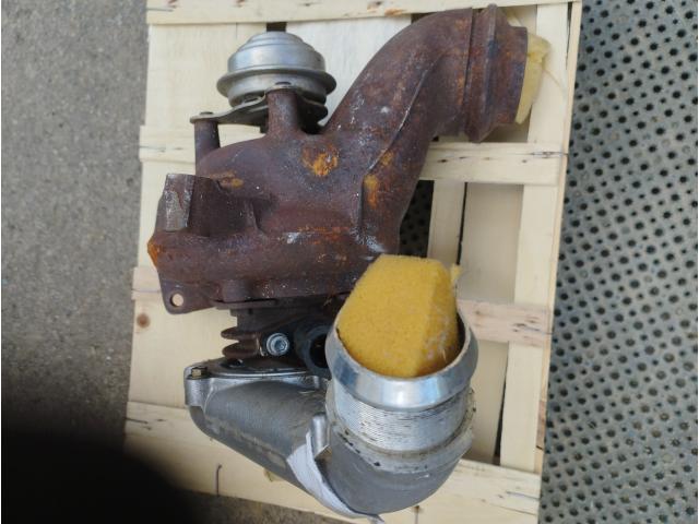 Photo 726683-1 - TURBO MOTEUR 4HX 2.2 HDI 136 cv image 4/4