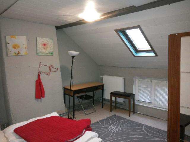 Photo a louer chambre meublée en colocation a Etterbeek image 4/5