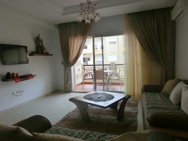 Photo A louer un coquet appartement à chott mariem image 4/6