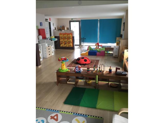 Photo À VENDRE 15 000EUROS!!! – Magnifique crèche super équipée avec jardin à Zaventem (à 2 min de l’OTAN) image 4/6