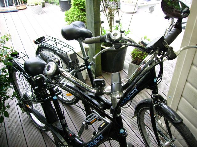 Photo a vendre 2 vélos electriques en trés bon état image 4/5