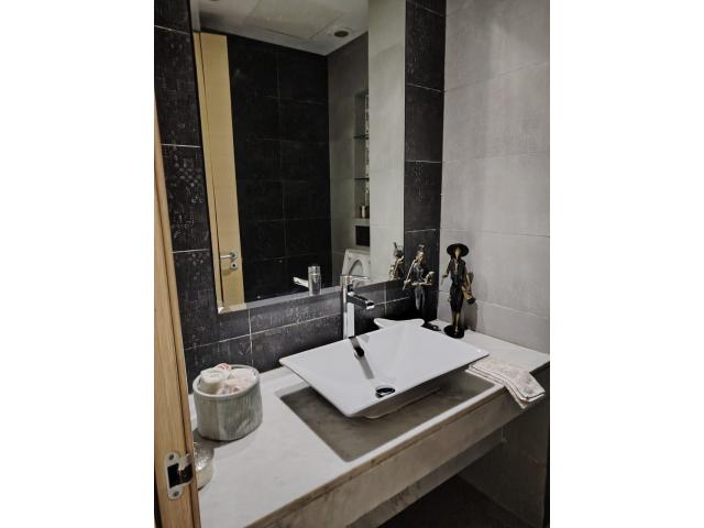 Photo À Vendre – Superbe Appartement Haut Standing à Prestigia Hay Riad – 141 m² image 4/6
