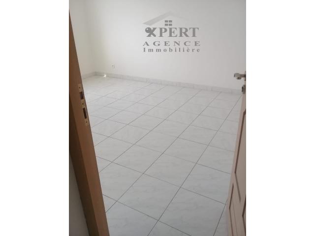 Photo à vendre un appartement S2 de haute standing situé à khezema image 4/4