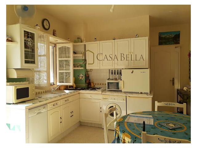 Photo A vendre un coquet appartement à chott mariem image 4/5