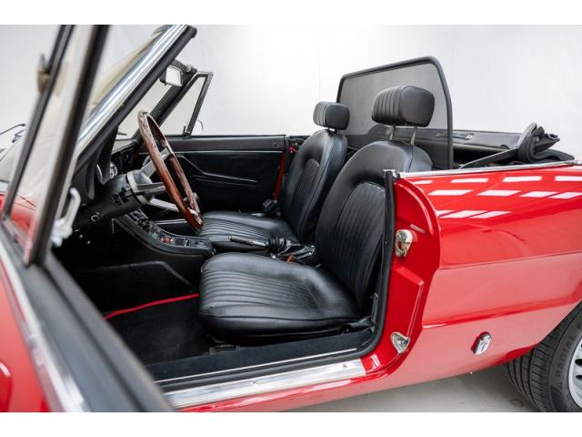 Photo Alfa Romeo 2000 Spider america '81 CH12359 image 4/6
