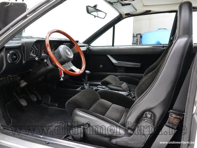 Photo Alfa Romeo GTV 6 '82 CH8568 image 4/6