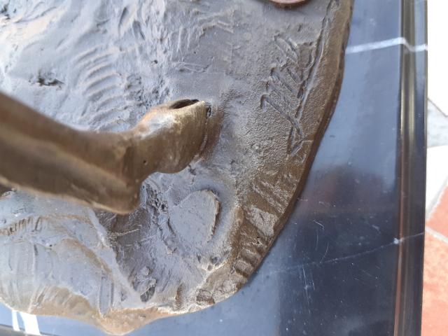 Photo ANTILOPE(le grand koudou)en bronze signé sur socle en marbre image 4/6