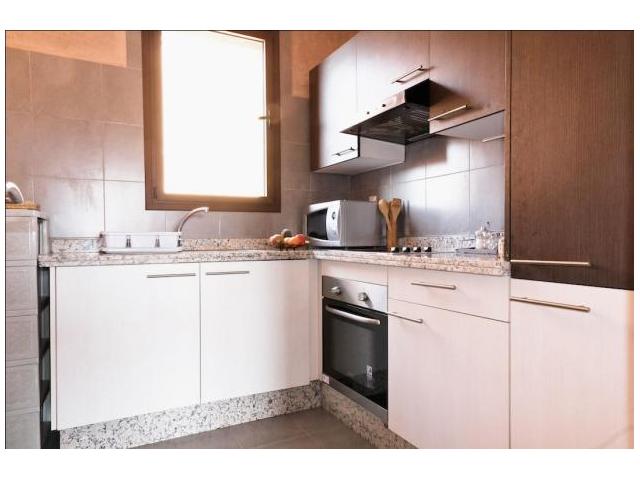 Photo Appart tt neuf meublé belle terrasse Piscine rte oourika image 4/6