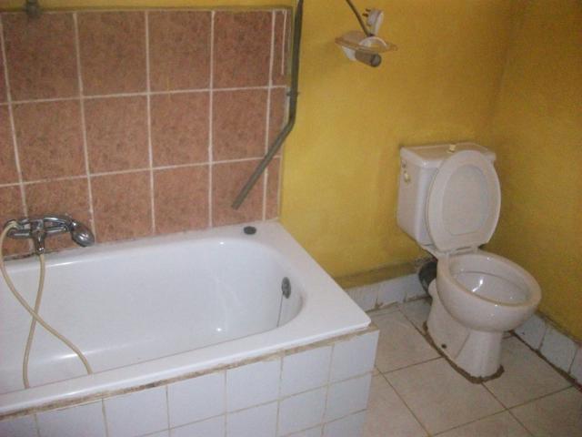 Photo appartement 2 pieces a louer a ankadifotsy image 4/4