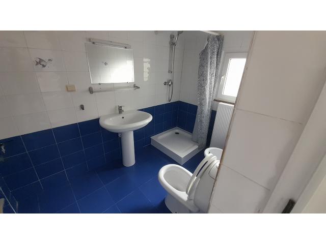 Photo APPARTEMENT AU 2 ETAGE image 4/6