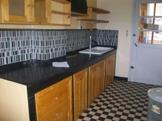 Photo APPARTEMENT AU CHOIX A LOUER A FARAVOHITRA ref#50382 image 4/4