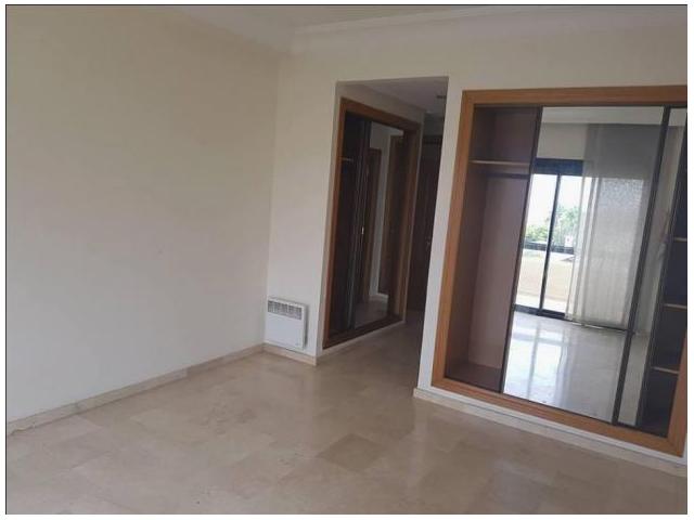 Photo Appartement avec terrasse à Ain Diab image 4/6
