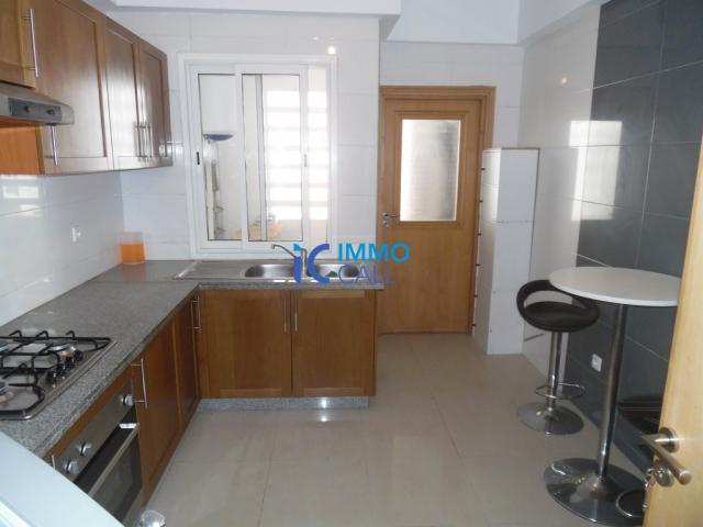 Photo Appartement meublée de standing de 160 m² en location à Hay RIAD II image 4/6