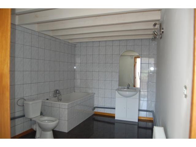 Photo aublain près de couvin appartement 2 chambres plus bureau image 4/6