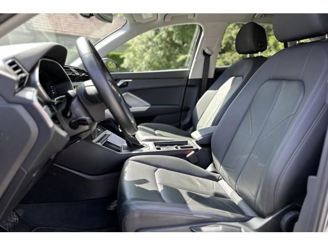 Photo Audi Q3 45TFSi e E-tron PHEV S-Line Aut. - 11 2022 image 4/6
