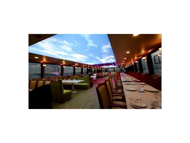 Photo Bateau restaurant passagers receptif de luxe 39 m 300 invités image 4/6
