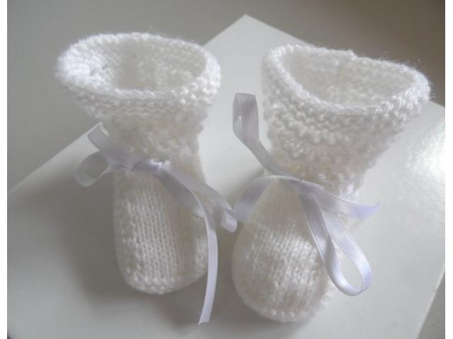 Photo Béguin et chaussons bébé tricot laine faitmain image 4/6
