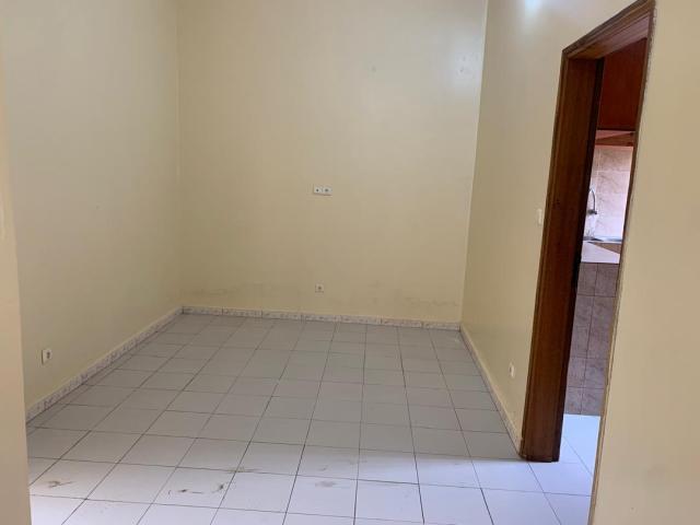 Photo Bel appartement à louer à Ndiakhirate image 4/6