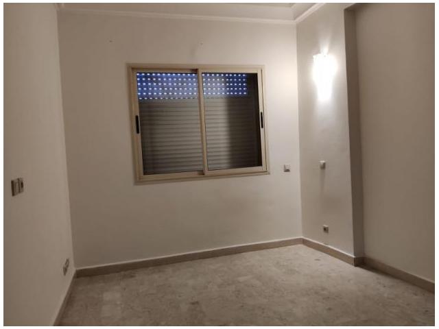 Photo Bel appartement à louer au champ Nassim image 4/6